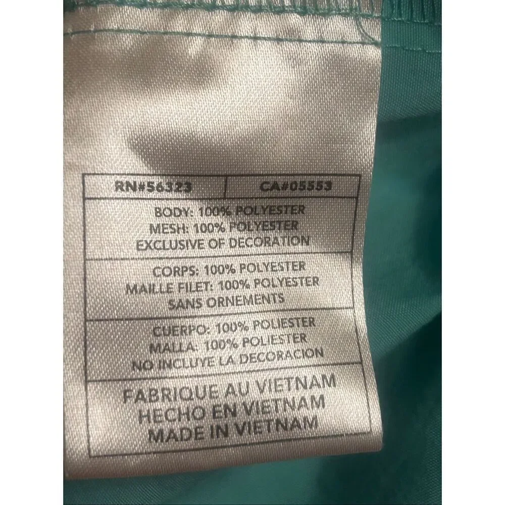 Vintage Nike Women’s Mint Capris Skimmer Pants Size XL (5895)